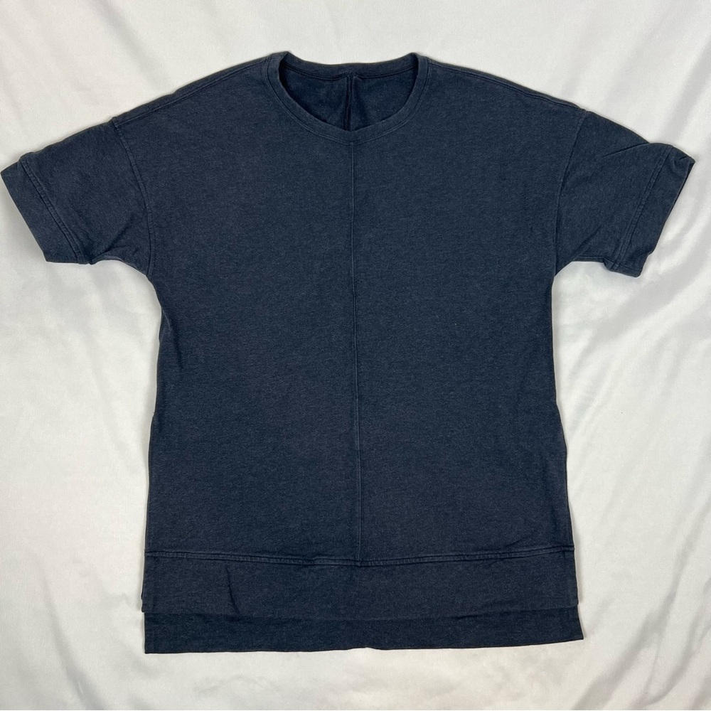 Lululemon Cut Above Tee - size 6‎